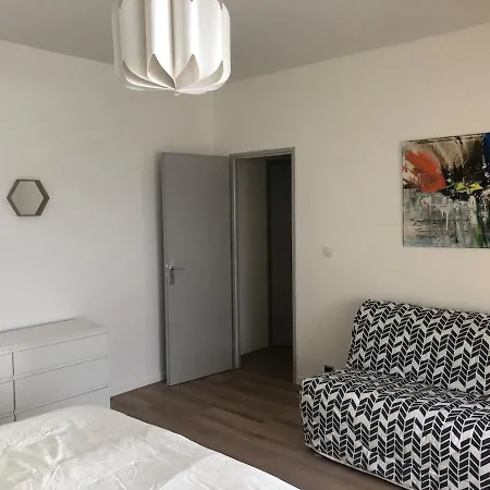 Διαμέρισμα 220m2 15p Avec Sauna, Hyper Center Luchon Bagnères-de-Luchon